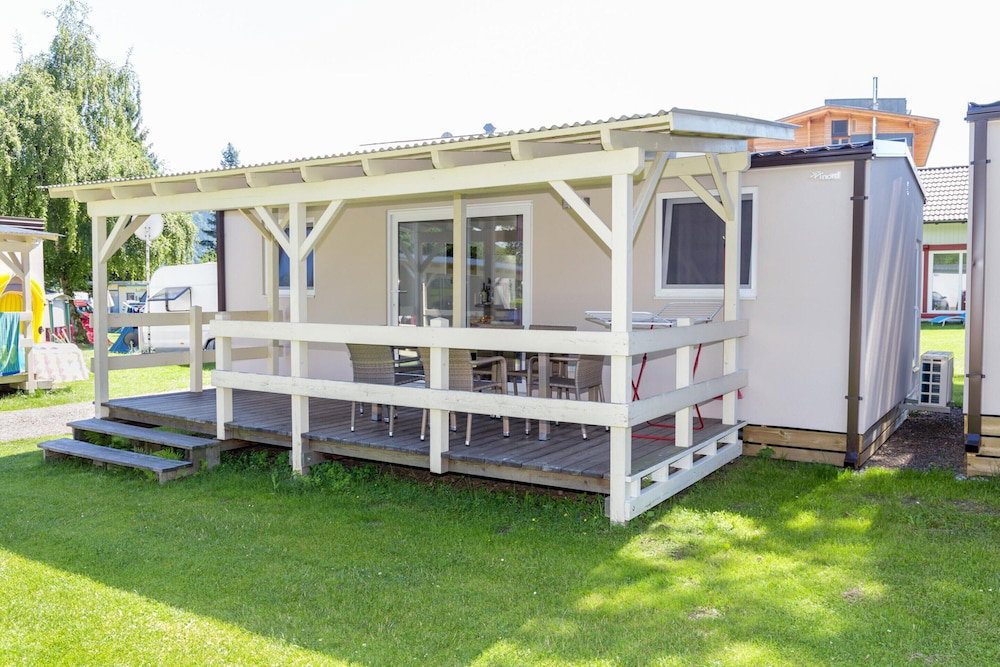 Hotel Mobile Home In Bodensdorf By Lake Ossiach