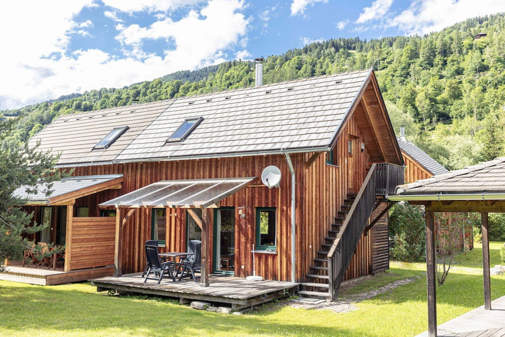 Hotel Vacation Rental Near Ski Resort