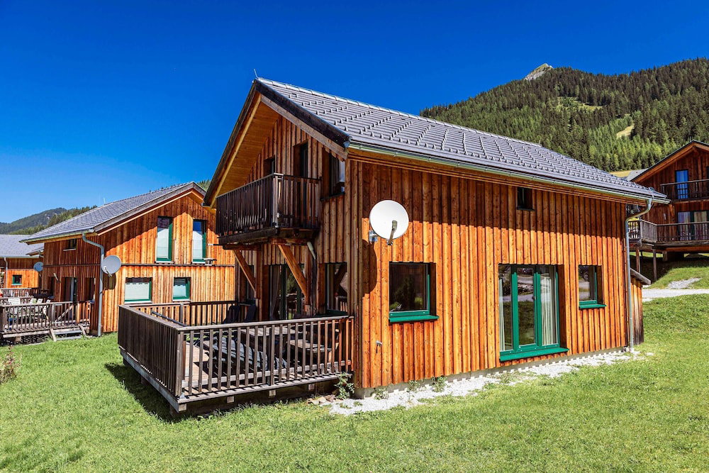 Hotel Nice Chalet With Terrace
