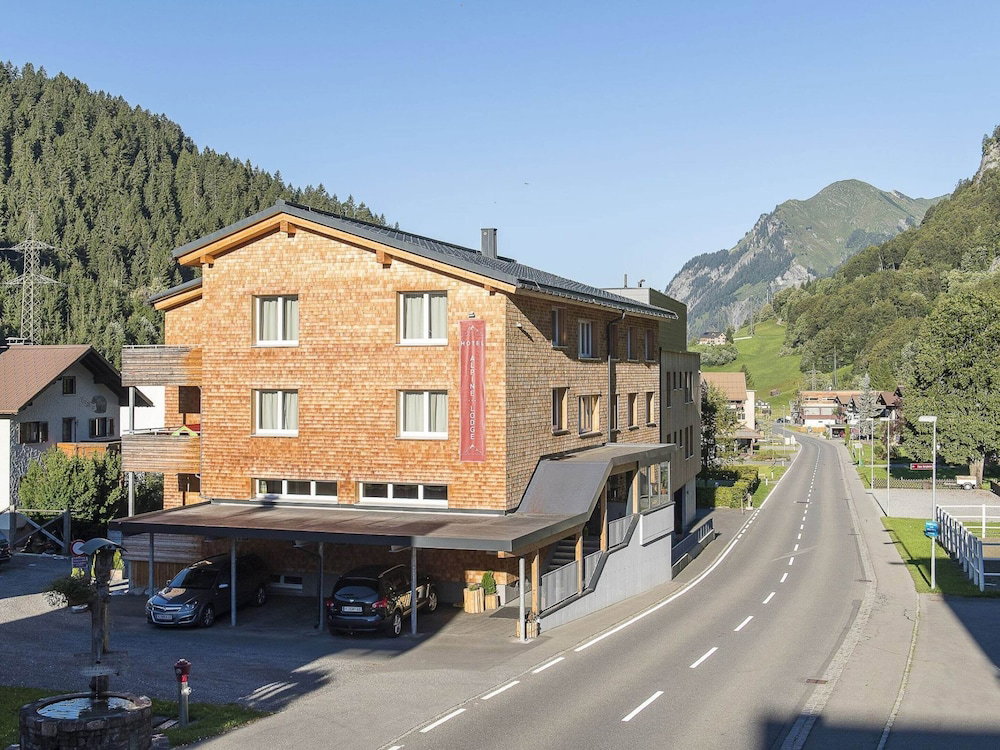Hotel Nice Apartment In Klosterle Am Arlberg With Garden