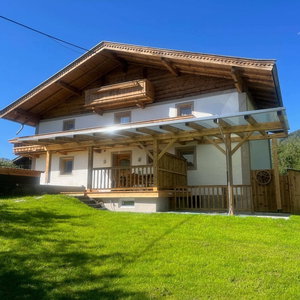Hotel Renovated Farmhouse Stoanerbauer With View cazare Bramberg am Wildkogel
