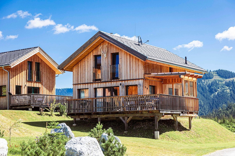 Hotel Chalet In Hohentauern Near Ski Slopes