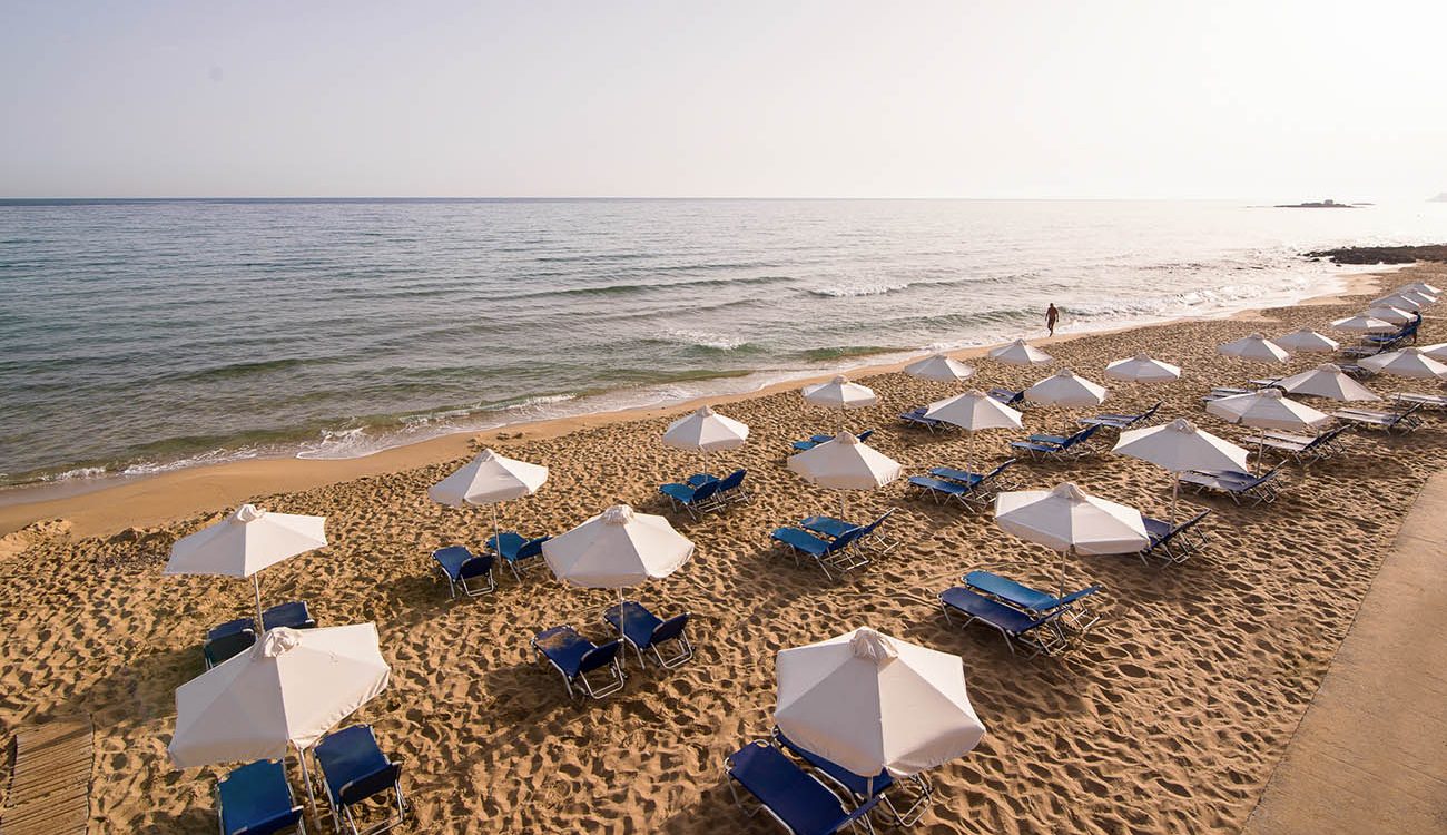 dal travel Kernos Beach