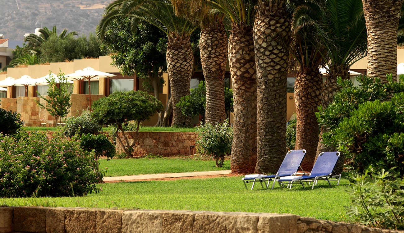 dal travel Kernos Beach