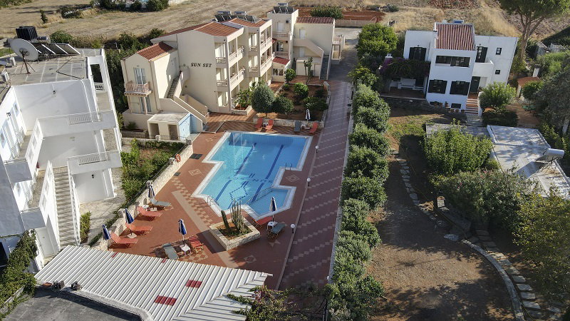 dal travel Sunset Apartments