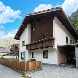 Hotel Apartment In Tyrol With Ski Boot Heaters cazare Fliess