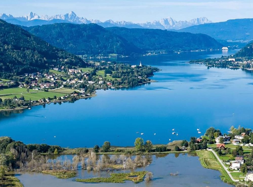 Hotel Holiday Home Bodensdorf Near Gerlitzen Ski Area
