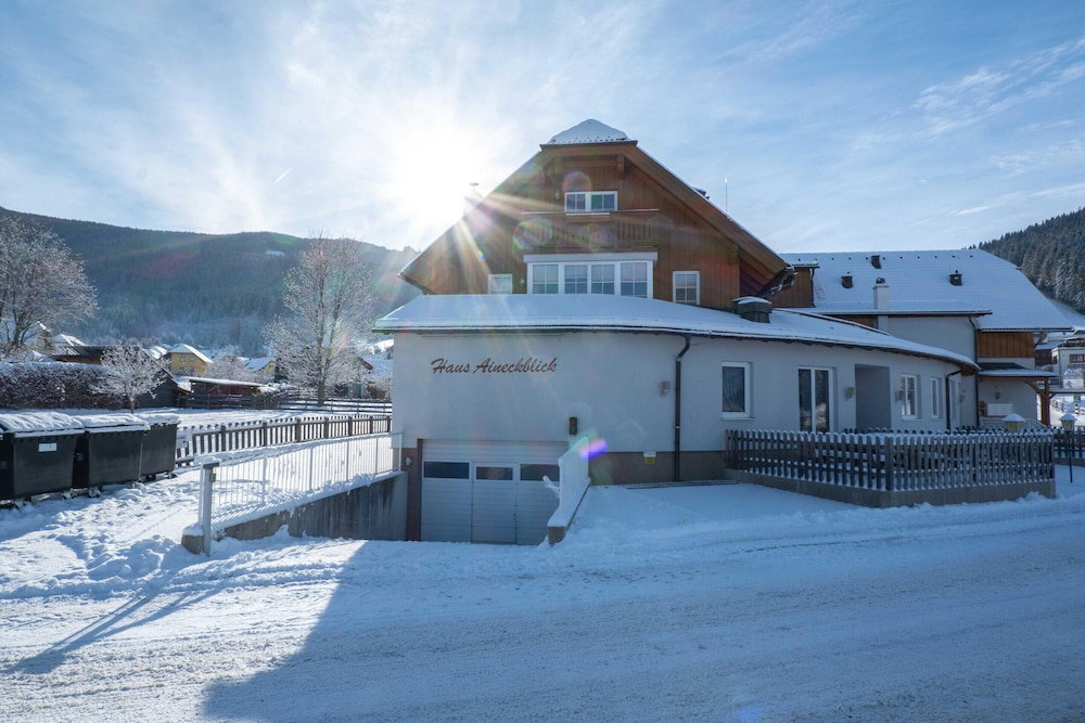 Hotel Modern Apartment Right Next To The Ski Lift