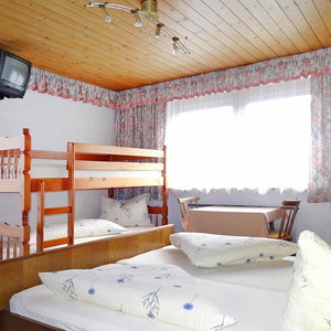 Hotel Apartment In Fugen With Parking Space cazare Kapfing