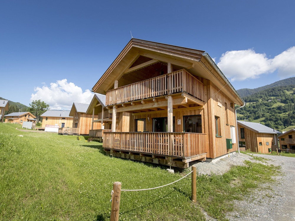Hotel Attractive Chalet On The Slopes