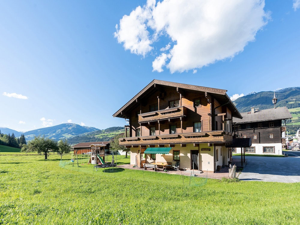 Hotel Apartment In A Quiet Location In Mittersill