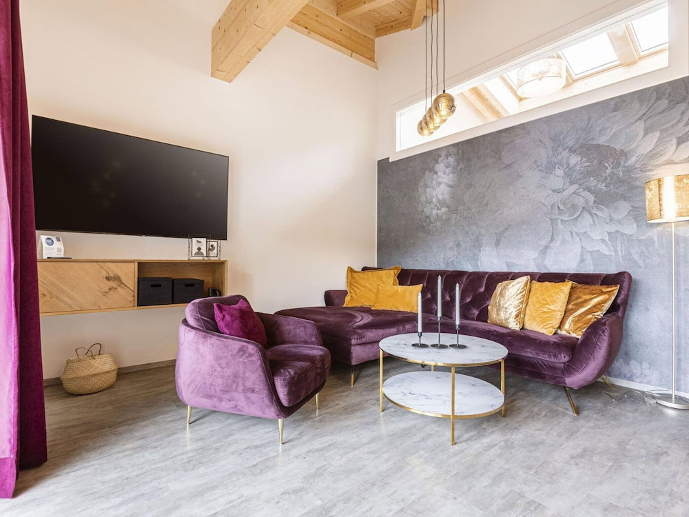 Hotel Apartment Directly On The Mountain