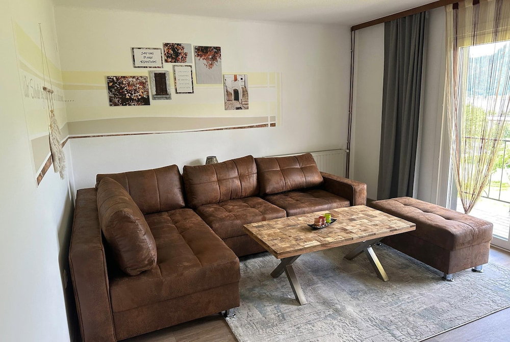 Hotel Apartment By Lake Ossiach With Mountain Views