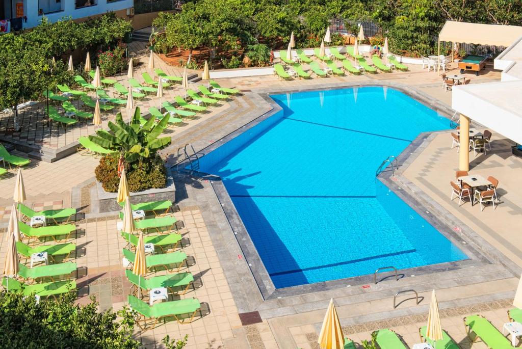 dal travel Malia Holidays