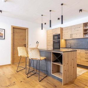 Hotel Spacious Apartment With Balcony cazare Rauris