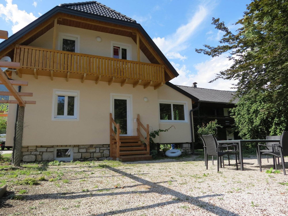 Hotel Chalet In Bodensdorf Near Ski Slopes