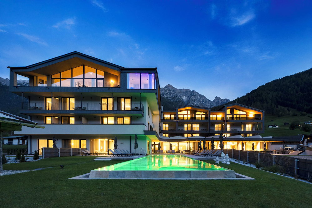 Hotel Elva Premium Apartment Hotel