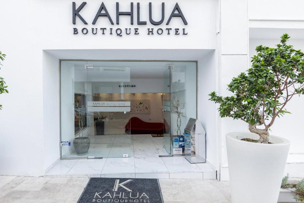 dal travel Kahlua Sea View Suites