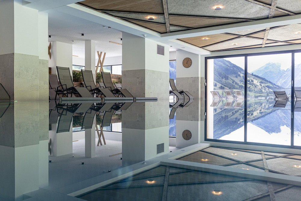 Hotel Modern Apartment 100 M From Ski Area