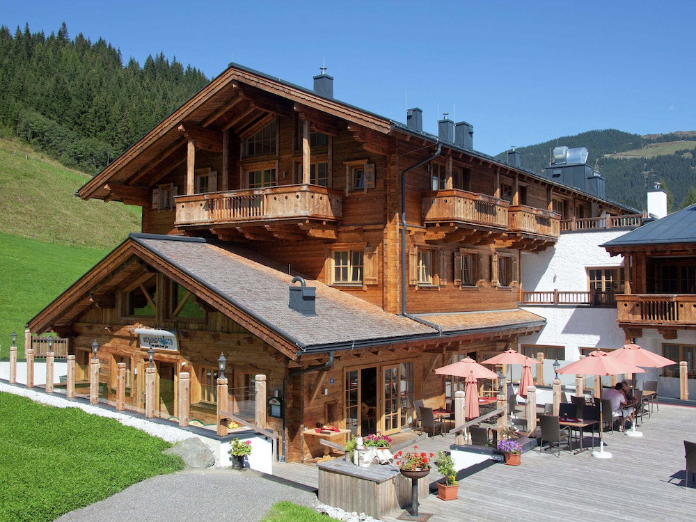 Hotel Apartment In Mittersill Near The Ski Area