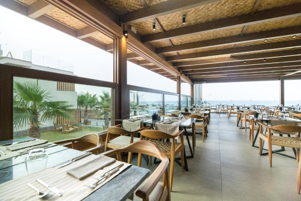 Akasha Beach