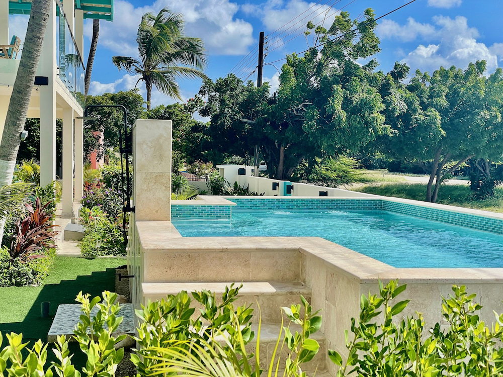 Hotel Vistalmar Ocean Suites