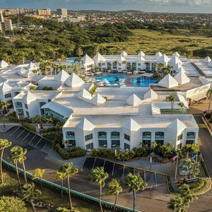 Hotel Courtyard By Marriott Aruba Resort cazare Tanki Leendert