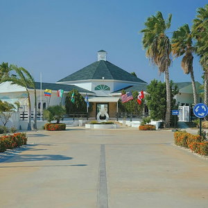 Hotel Bocobay Aruba Racquet Club cazare Tanki Leendert