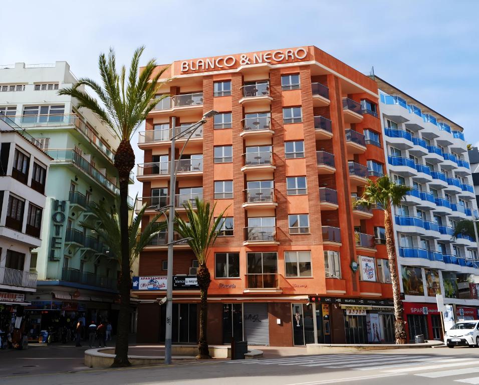 Marina Beach Apartaments