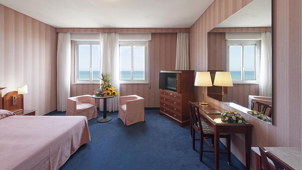 Hotel Esplanade
