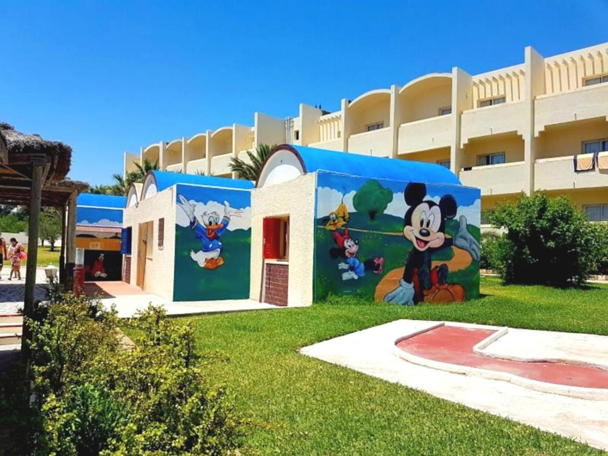dal travel Club Novostar Omar Khayam