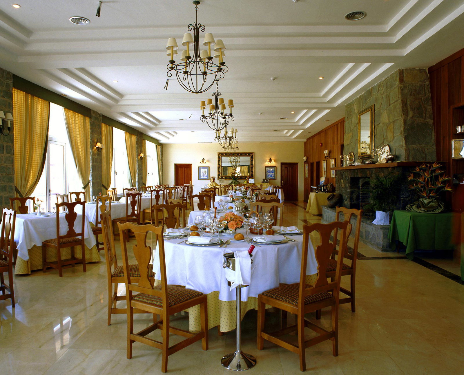 Parador De Las Cañadas Del Teide