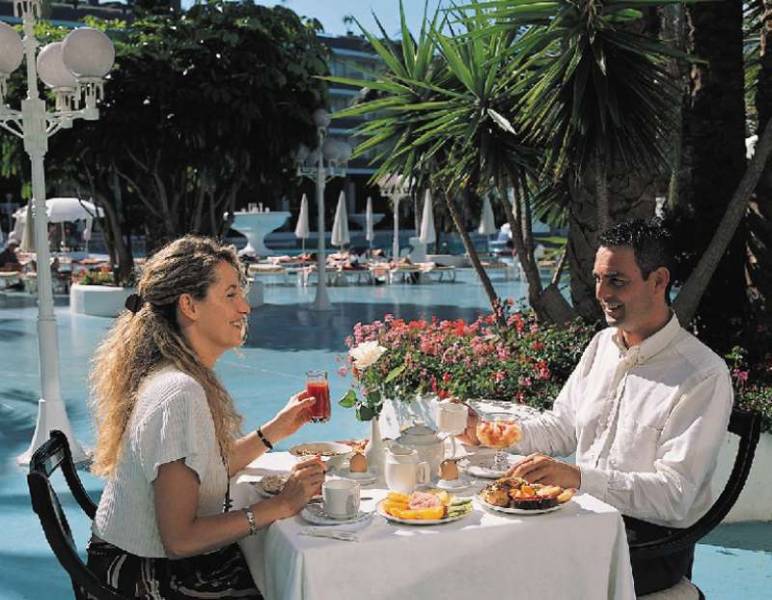 dal travel Mare Nostrum Resort - Hotel Mediterranean Palace