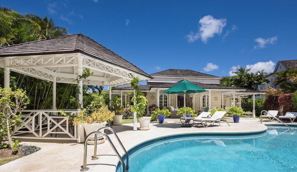 Hotel Royal Westmoreland Lonetrees - By Zenbreak
