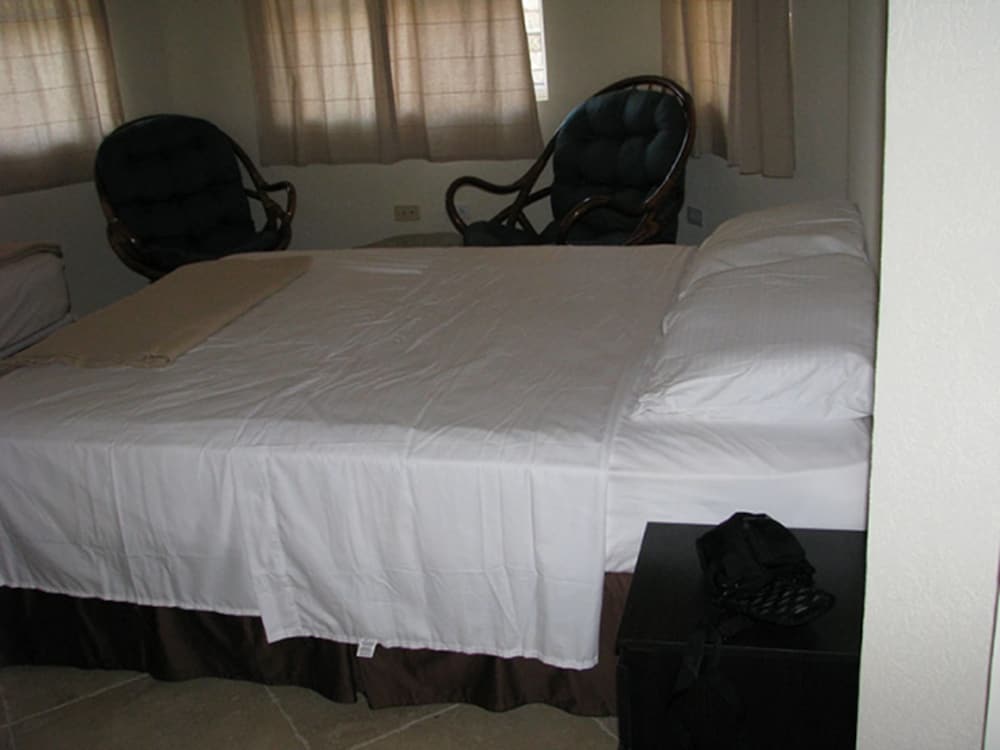 Maya's Bajan Villas - Unit A