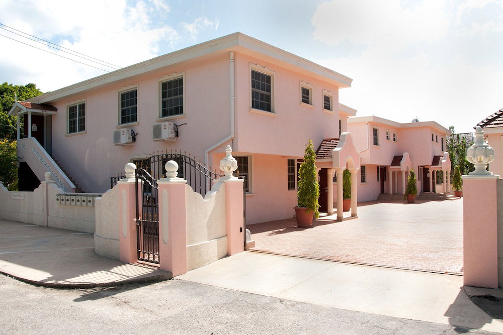 Hotel Sandy Bliss Condominiums