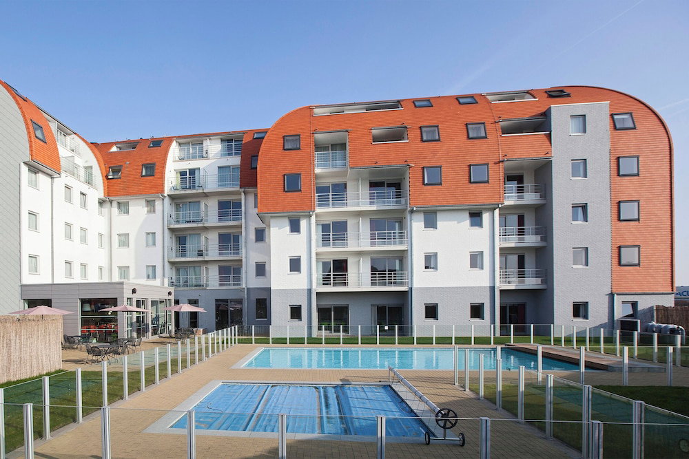 Hotel Holiday Suites Zeebrugge