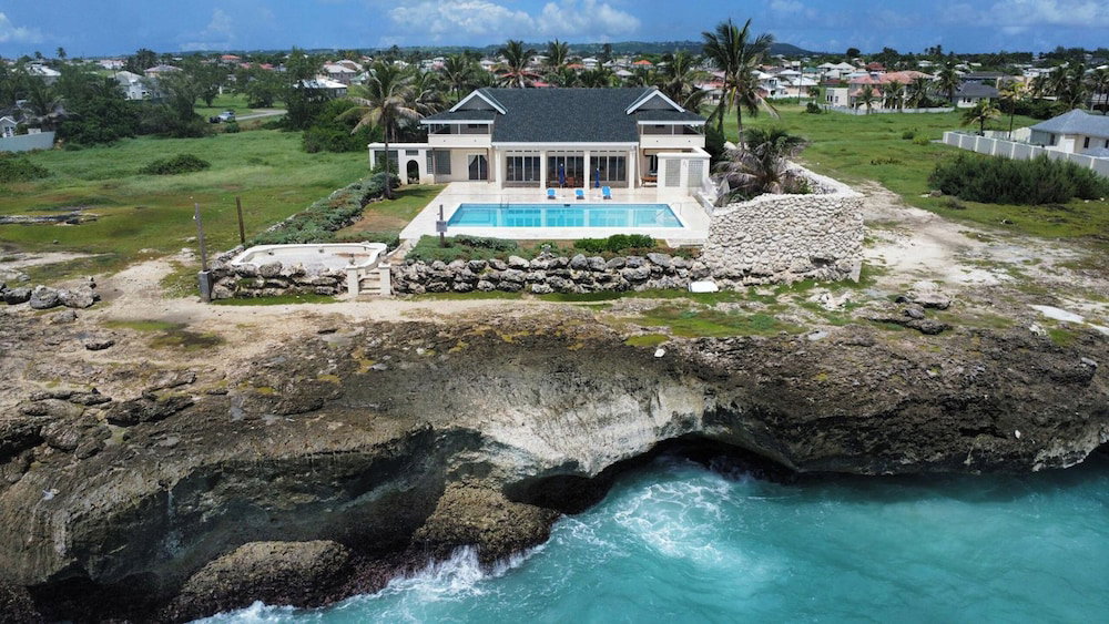 Hotel Ocean Mist Villa - By Zenbreak