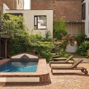 Hotel Latroupe Hotel Jardin Secret cazare Ixelles
