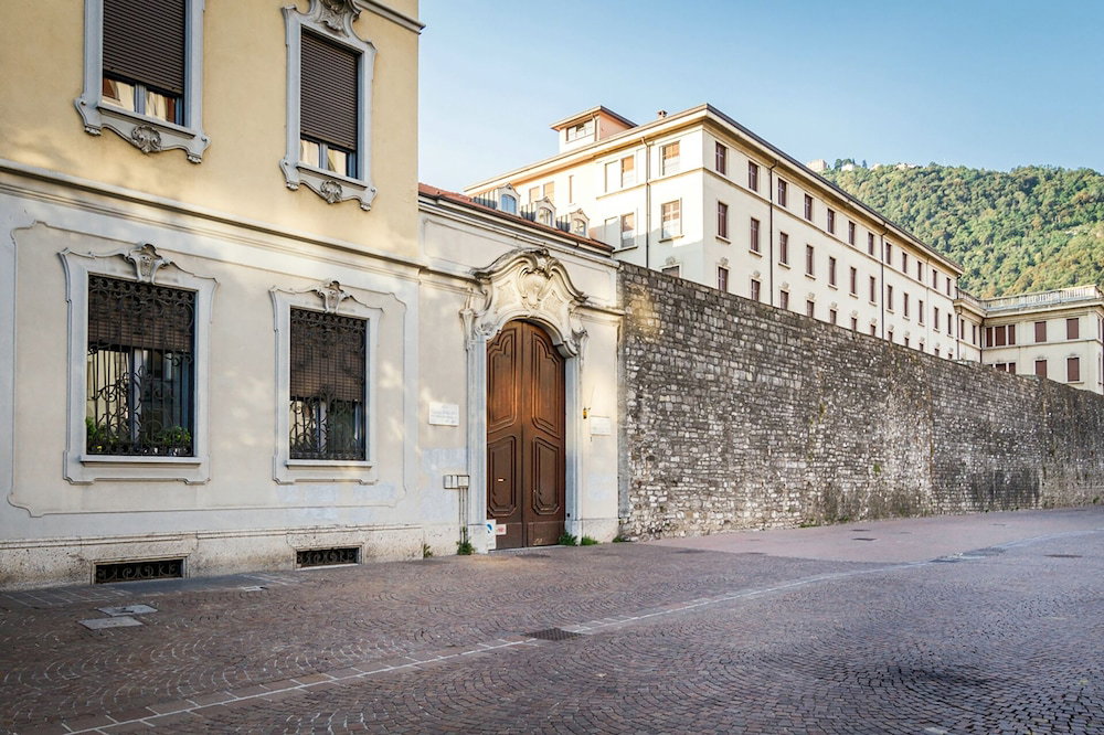 Hotel Porta Torre Lofts
