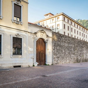Hotel Porta Torre Lofts cazare Como