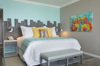 Luxury Collection At Sea Breeze Beach House By Ocean Hotels