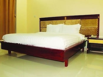 Greenlight Hotel