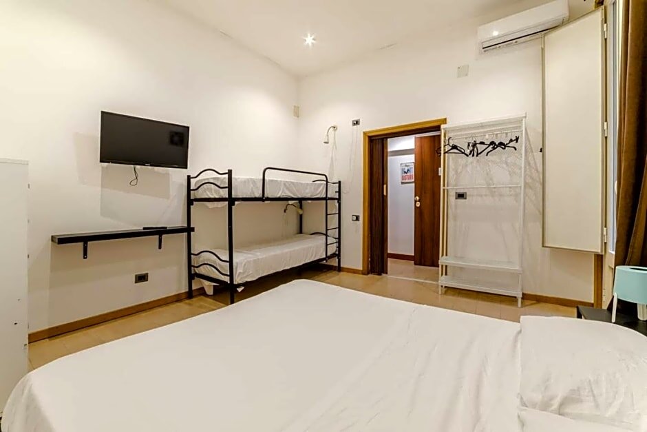 Hotel Inside Chiaia Rooms