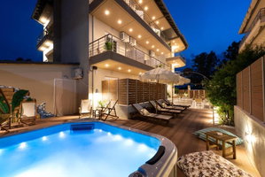 Hotel Elle Room & Suites cazare Paralia Katerini