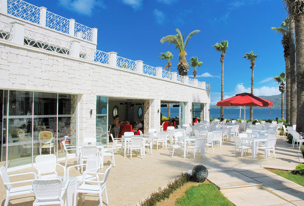 Prime Beach Hotel