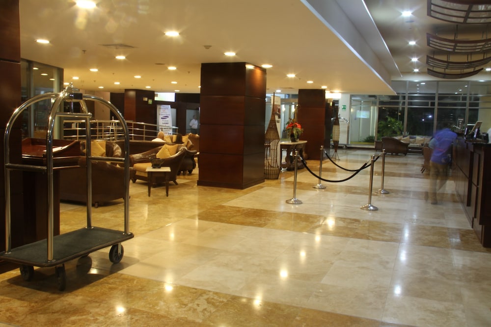 Radisson Colon 2,000 Hotel & Casino