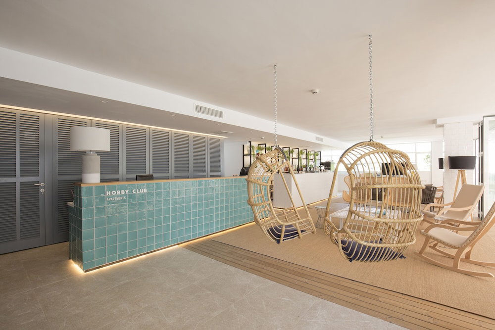 dal travel Cabot Hobby Club Apartments