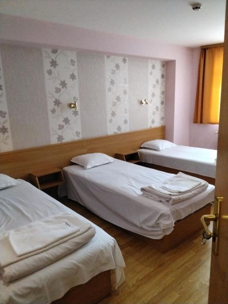 Hotel Mehdjarel