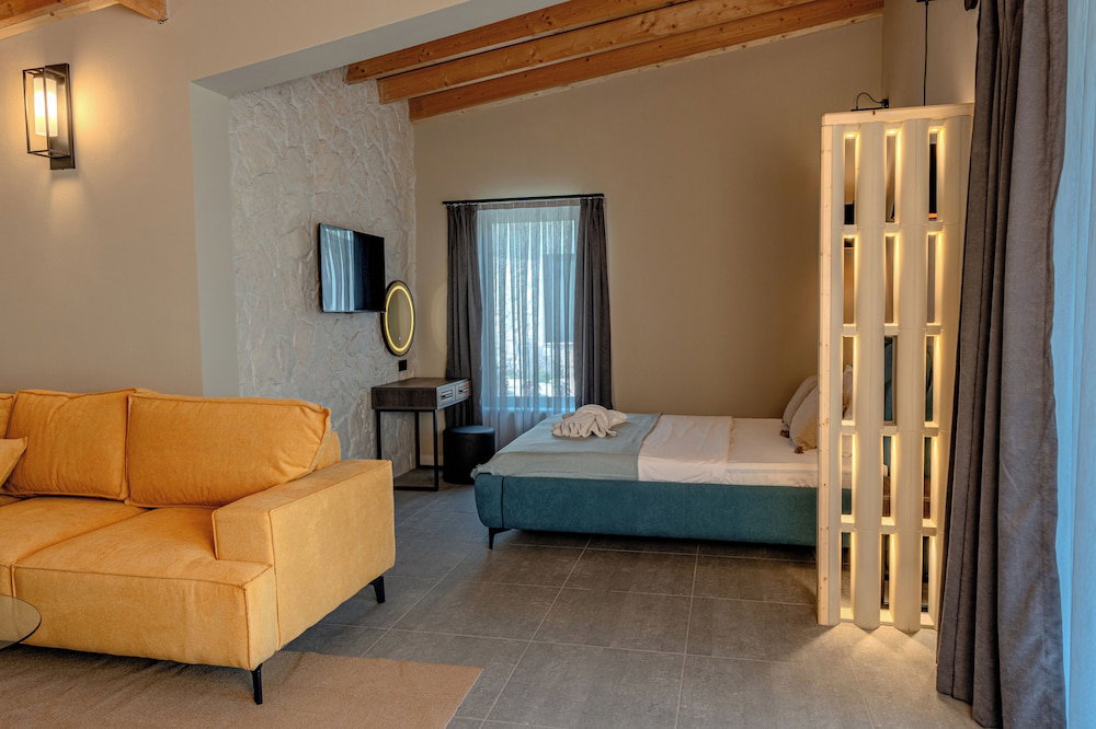 Hotel Maria Village Resort